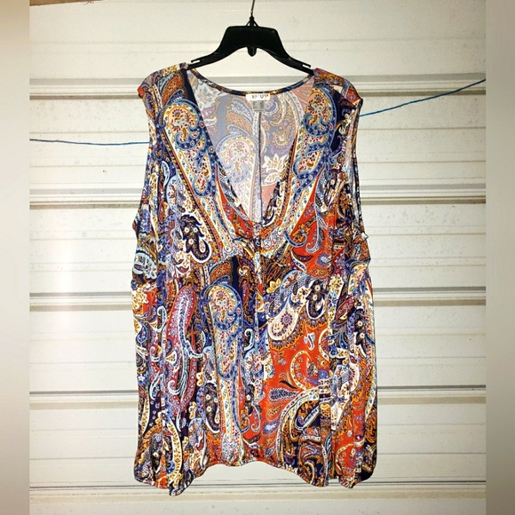 Plus Size 3X Venus Paisely Print cold shoulder blouse top shirt women's - Picture 1 of 6